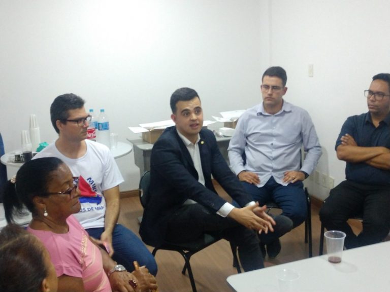 Deputado Cabo Junio Amaral inaugura escritório em Patos de Minas