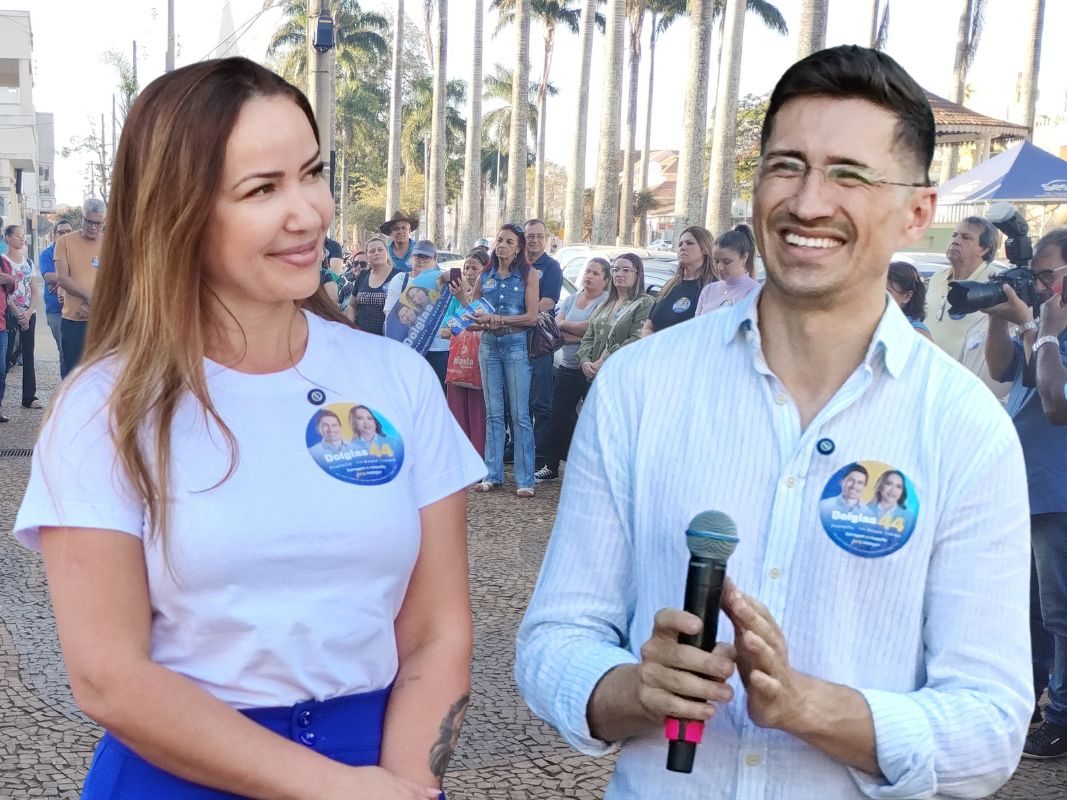 Dolglas Eduardo e Deyse Limma lançam campanha eleitoral