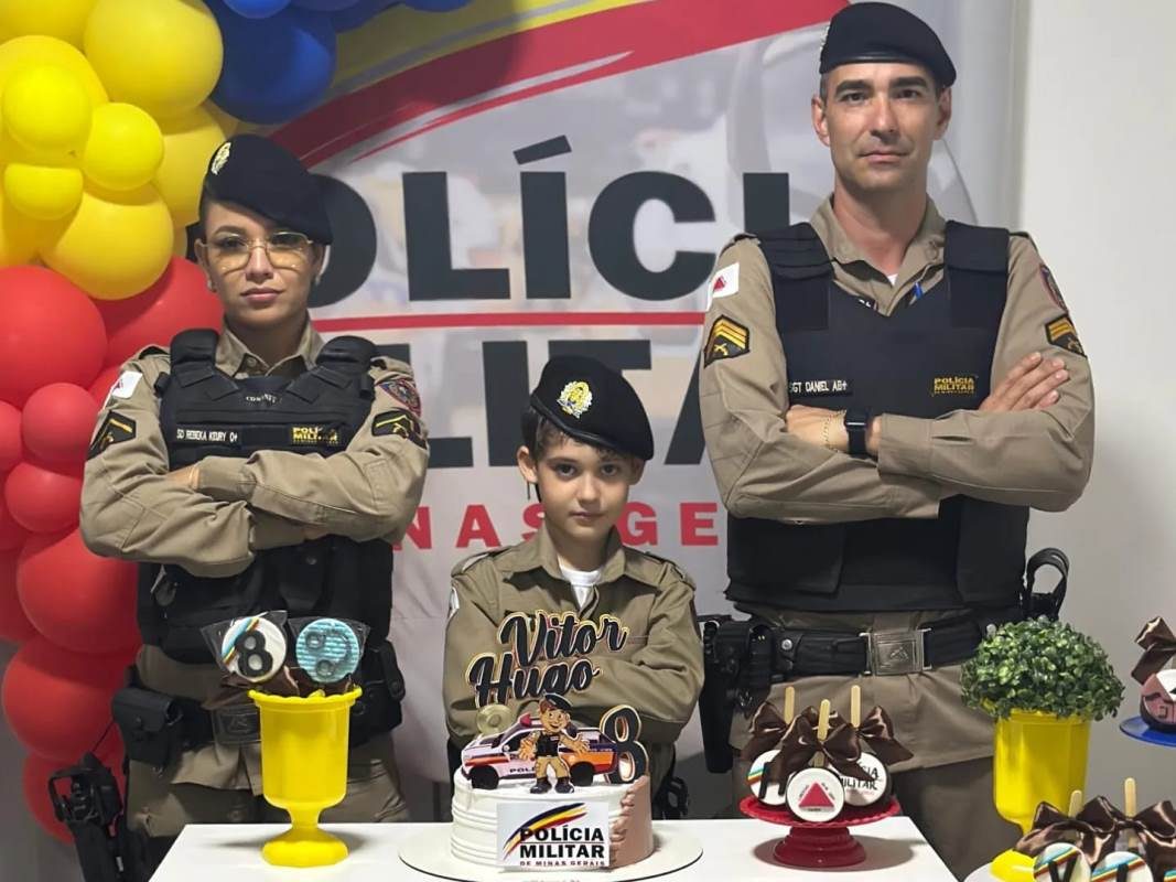 PM faz surpresa em aniversário de menino que sonha ser policial