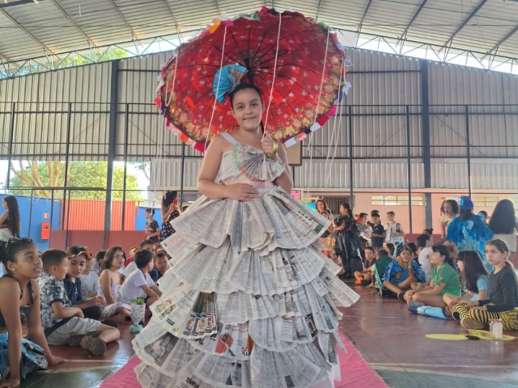 Escola Municipal Maria Inez Rubinger realiza Desfile Eco Fashion