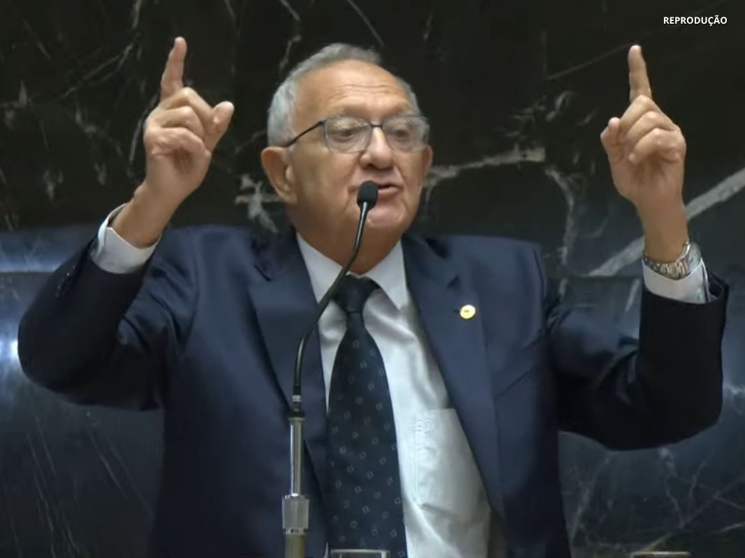 Dr. Hely critica Zema e defende que população opine sobre privatização