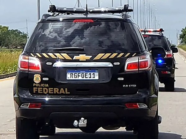 Polícia Federal investiga desvio de quase R$ 1 milhão da Caixa