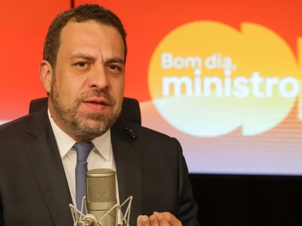 Boulos sobre 6x1: se houver demora, governo envia projeto com urgência