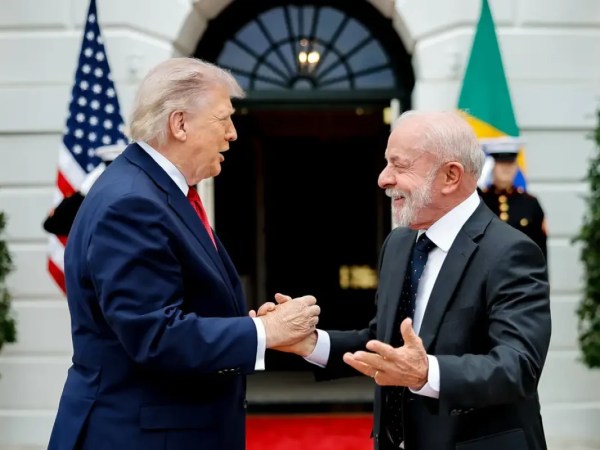 "Ninguém respeita lambe-botas", diz Lula sobre reunião com Trump