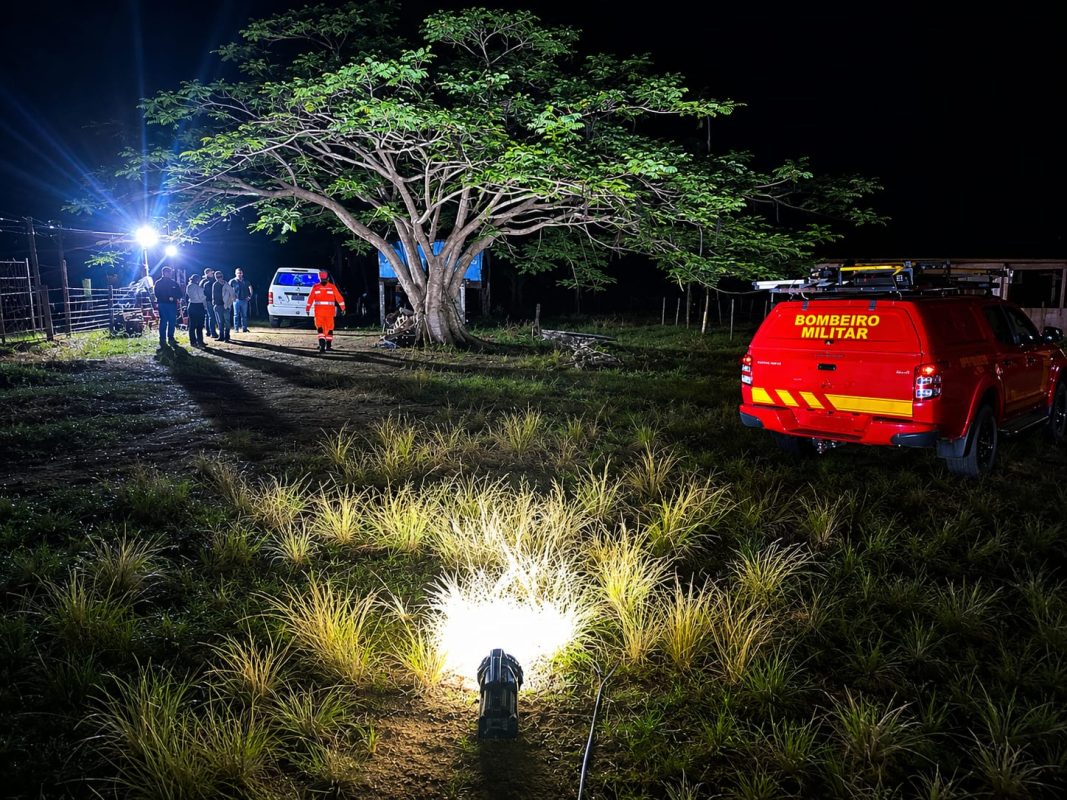 Homem morre afogado após barco tombar no Rio Paranaíba