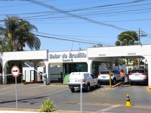 Defesa de Bolsonaro pede a Moraes que prorrogue prisão domiciliar