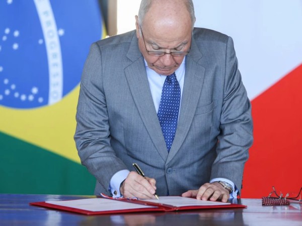 Itamaraty alerta para risco de EUA usar força militar no Brasil