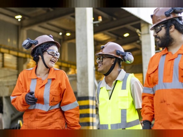 AngloGold Ashanti abre inscrições para Programa PRÓ+ voltado à qualificação de mulheres e pessoas com deficiência