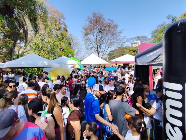 Cooperativas oferecem serviços gratuitos ao Parque do Mocambo
