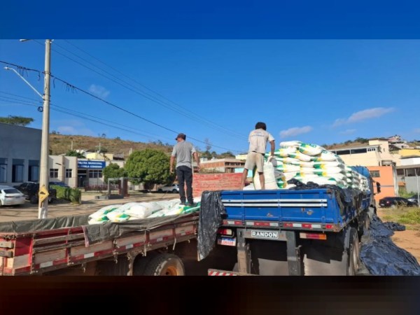 Rede do Agro amplia compras coletivas e projeta economia de R$ 1,3 milhão para produtores mineiros