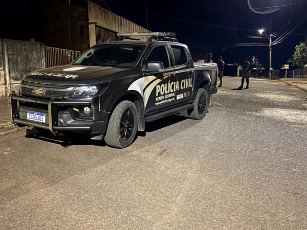 Homem morre após ser esfaqueado e suspeito é preso