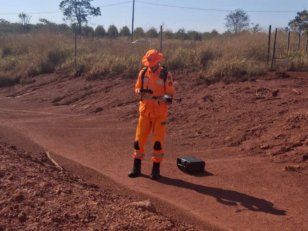 Idoso desaparecido é encontrado com vida em mata