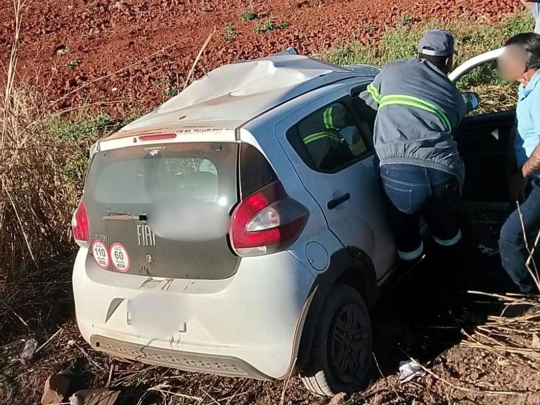 Acidente na BR-365 deixa um morto e dois feridos