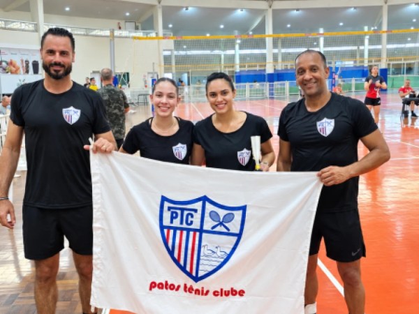 Patos Tênis Clube conquista dois títulos no Mineiro de Peteca
