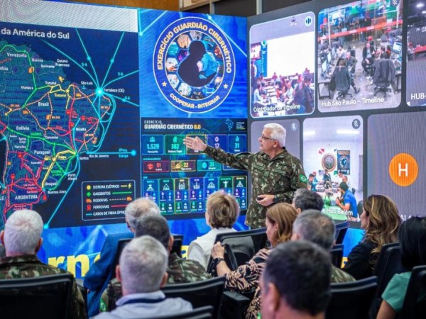 Exército simula defesa cibernética no Brasil às vésperas da eleição
