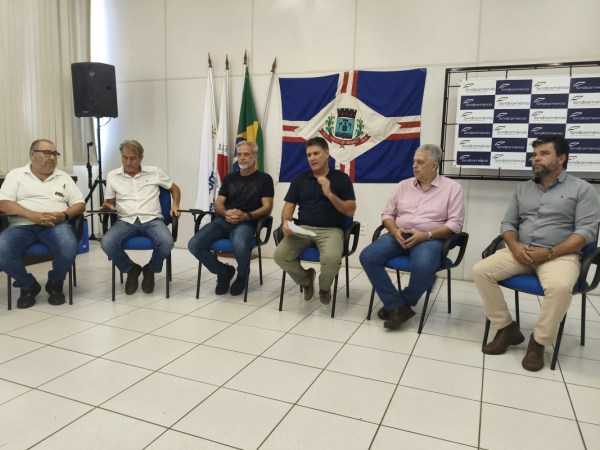 Entidades defendem valorização de candidatos locais nas eleições