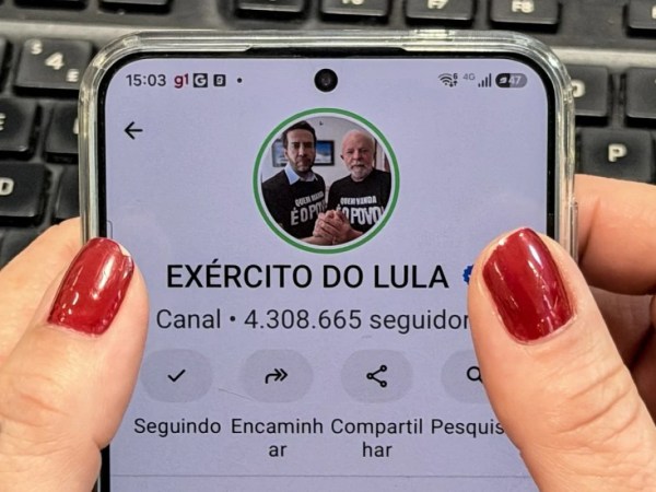 Presidente do TSE pede à Meta relatório sobre canal Exército do Lula