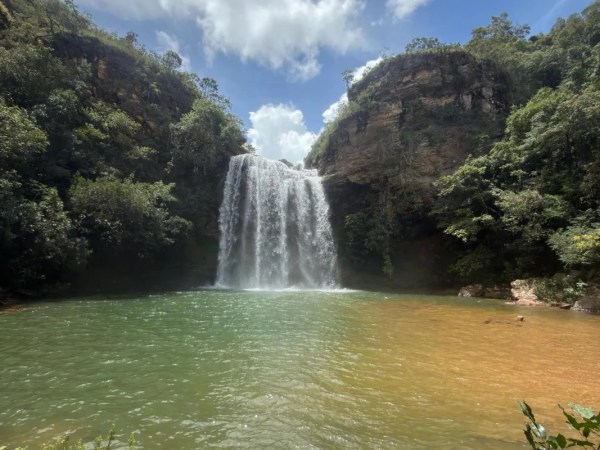 Jovem de 18 anos desaparece na cachoeira do Buracão