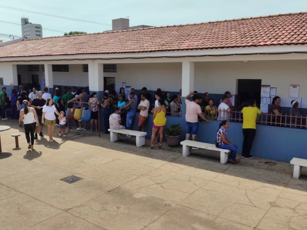 Votação em Patos de Minas segue sem intercorrências neste domingo