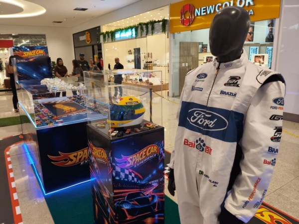 Space Car Experience reúne centenas de Hot Wheels